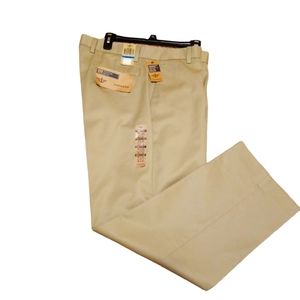 Dockers for men D 3  36 x 30 kakki color new with tags flat front straight leg.